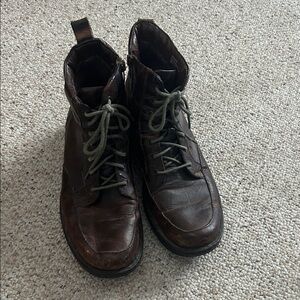 Born distressed Brown Leather zip up Boots.  Size 11.